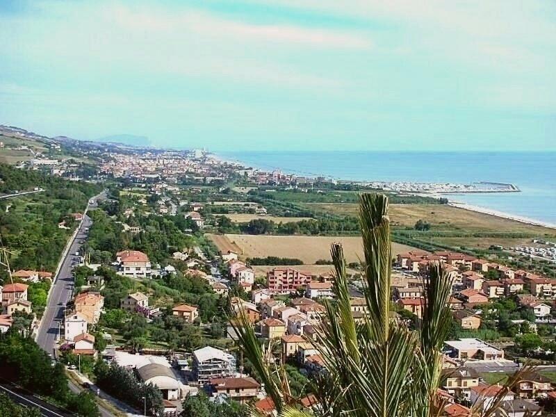 Torre di Palme nelle Marche